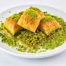 BAKLAVA 3 LÜ